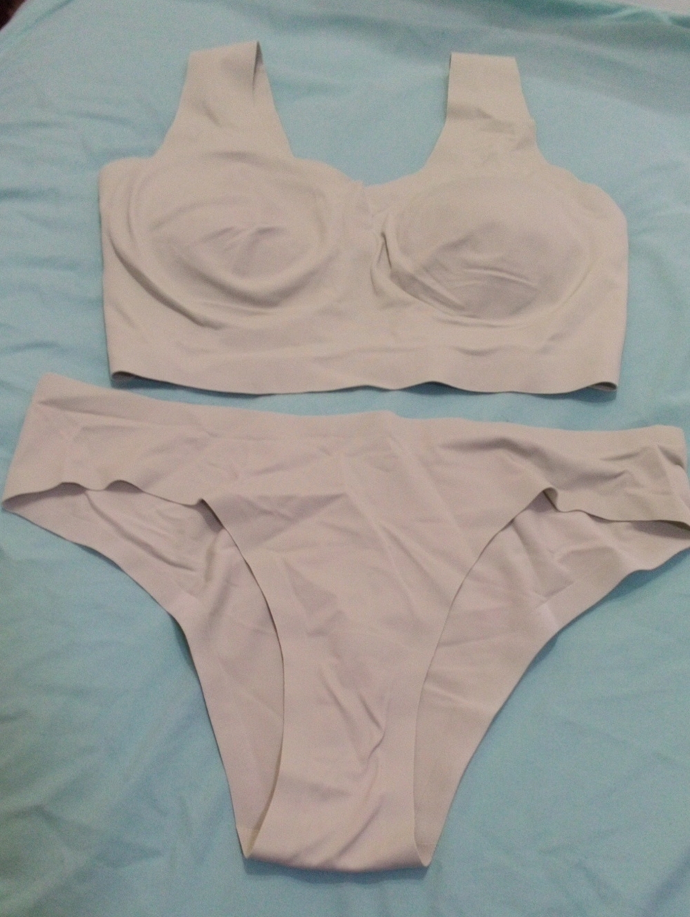 Join-Eby Light Beige Seamless Bra Top